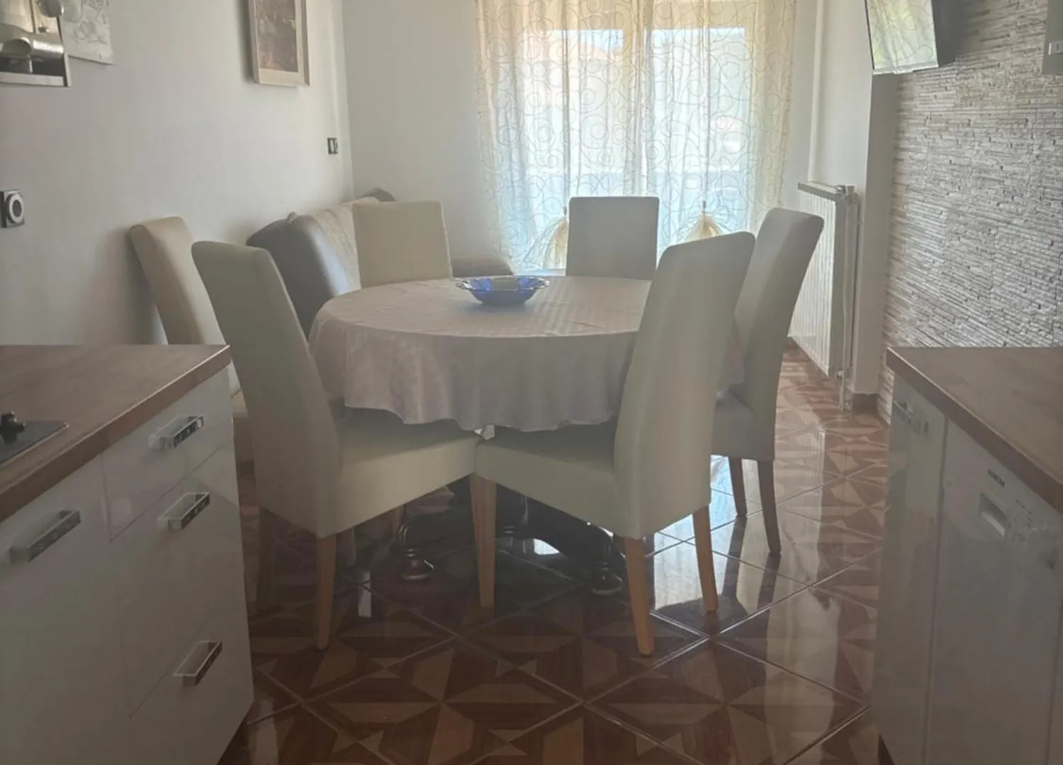 Apartmani Baja Lopar 0*,
